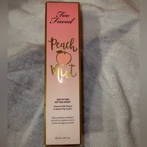 *Brand New* Too Faced Peach Setting Spray